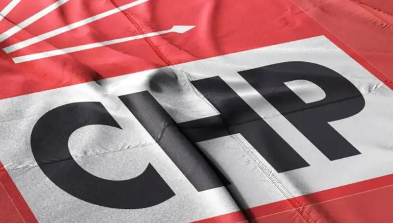 CHP'li Bayrampaşa Belediye Meclis Üyesi Murat Salman İstifasıyla Gündem Oldu