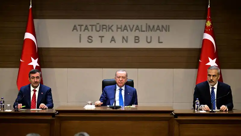 Cumhurbaşkanı Erdoğan’dan Özel’e Sert Tepki: “Sağır Duymaz, Uydurur!”
