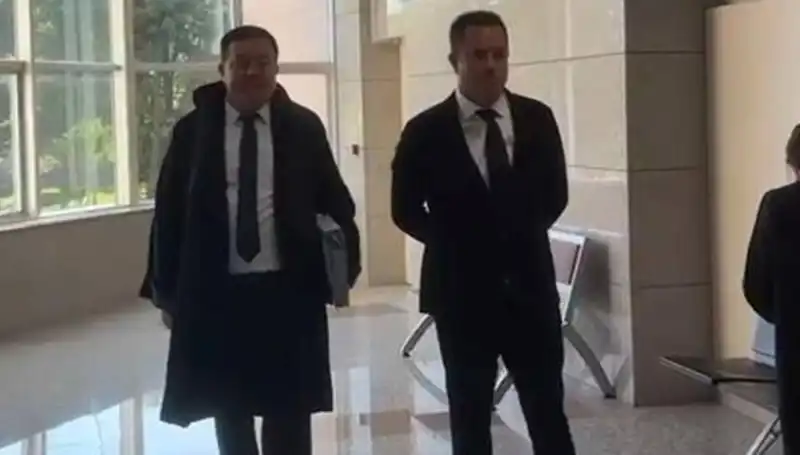 Acun Ilıcalı, Yasa Dışı Bahis Reklamı Nedeniyle Mahkemeye Çağrıldı