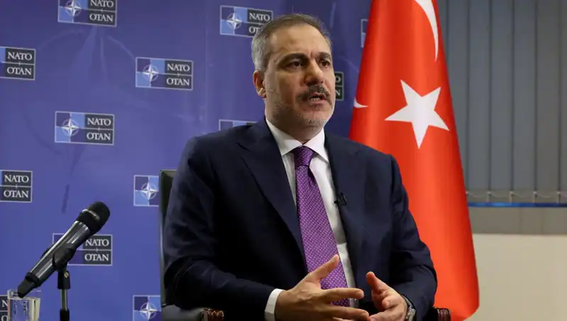 Türkiye'den BAE’ye Stratejik Ziyaret: Bakan Fidan Gündemdeki Konuları Ele Alacak