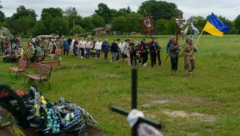 İngiliz Asker, Ukrayna'daki Savaşta Hayatını Kaybetti: Detaylar Şok Edici
