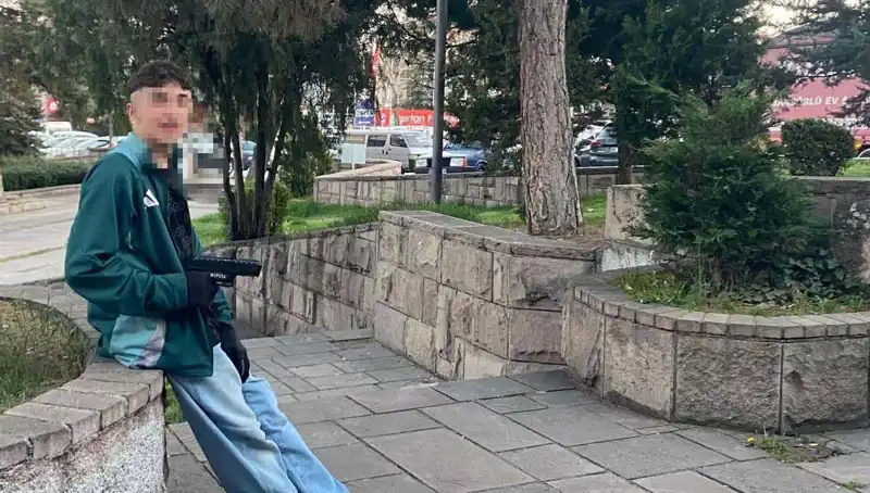 Yol Verme Kavgasında Facia: Üç Kardeş ve Baba Tutuklandı