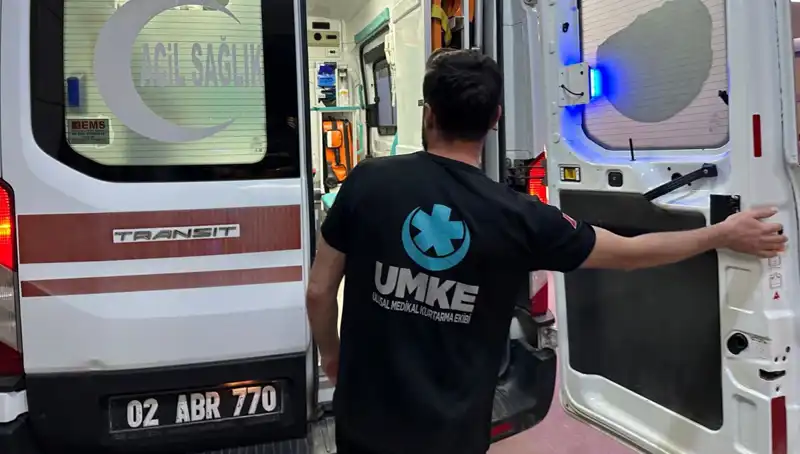 Etek Tekere Dolandı, Genç Kızın Bisiklet Kazası Şok Etti