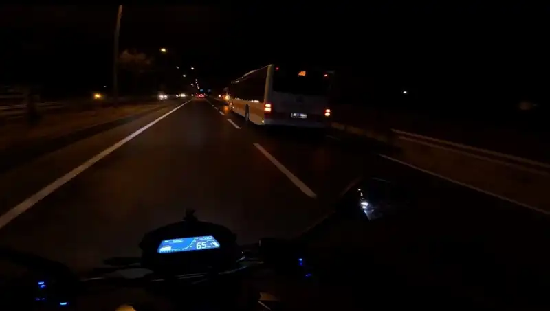 Otobüs Kazasında Hayati Tehlike: 41 Yaşındaki Vatandaş Ağır Yaralandı
