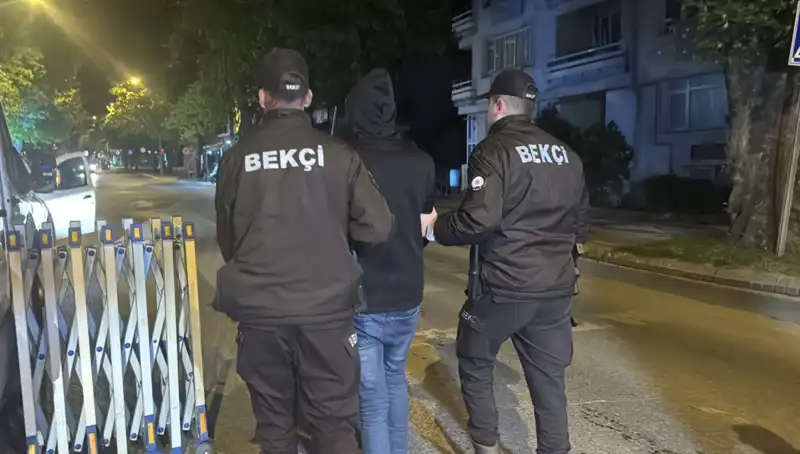Edirne'de Düzensiz Göçmenler Operasyonu: 4 Kişi Yakalandı