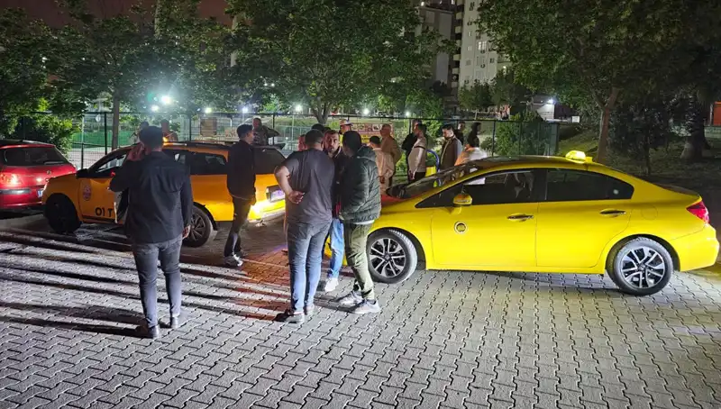 Adana’da Taksiciye Korsan Taksi Saldırısı: Olayın Arka Planı ve Tepkiler