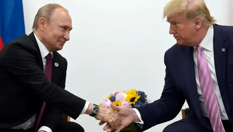 Putin ve Trump’tan Beklenmedik Telefon Görüşmesi: Gelecek için Neler Konuşuldu?