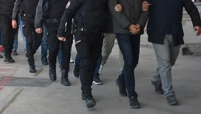 Kocaeli'de Fuhuş Ağına Operasyon: 3 Kişi Tutuklandı
