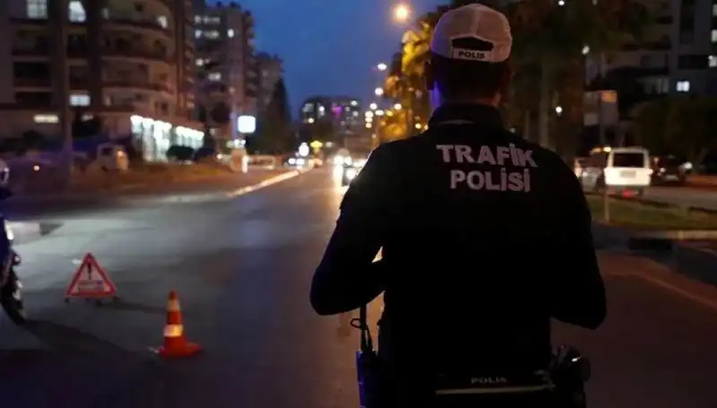 Sosyal Medyada Kural Dışı Paylaşım Yapan Sürücülere Dev Ceza!