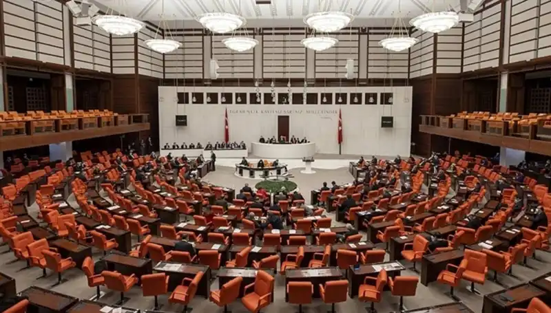 Vekillerin Soru Önergeleriyle Meclisteki Sıcak Gelişmeler