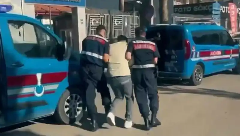 10 İlde 5 Suç Örgütüne Dev Operasyon: Gözaltı Sayısı 74 Olmuştu