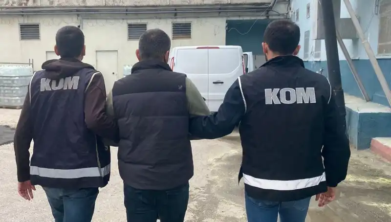 Kastamonu'da Aranan Hükümlü, Emniyetin Hızlı Operasyonu ile Yakalandı