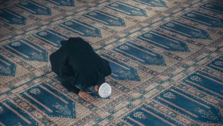 12 Eylül Cuma Namazı Saatleri ve Kılınışı Hakkında Bilgiler