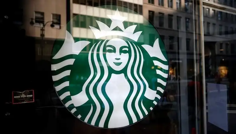 Starbucks’ın Küresel Satışları Neden Düşüşte? Yeniliklerin Peşinden Koşan Bir Marka Zor Günler Geçiriyor